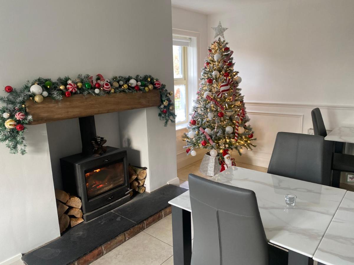 Rostrevor Valley House -Mountainside Hot Tub View نيوري المظهر الخارجي الصورة